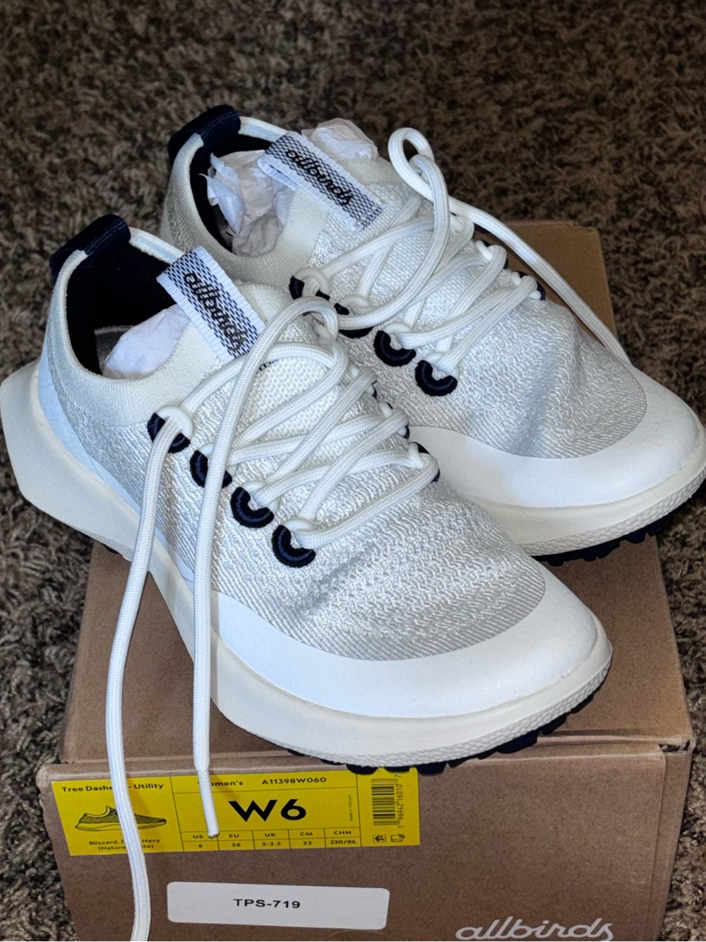 NEW Allbirds Shoes Women's Tree Dasher 2 Utility Size 6 Sneakers Blizzard Navy